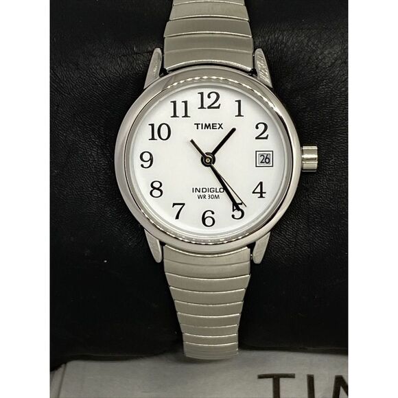 Timex Easy Reader T2H371 Women's Silver Brass Analog Dial Quartz Watch RQ530 - Picture 2 of 12